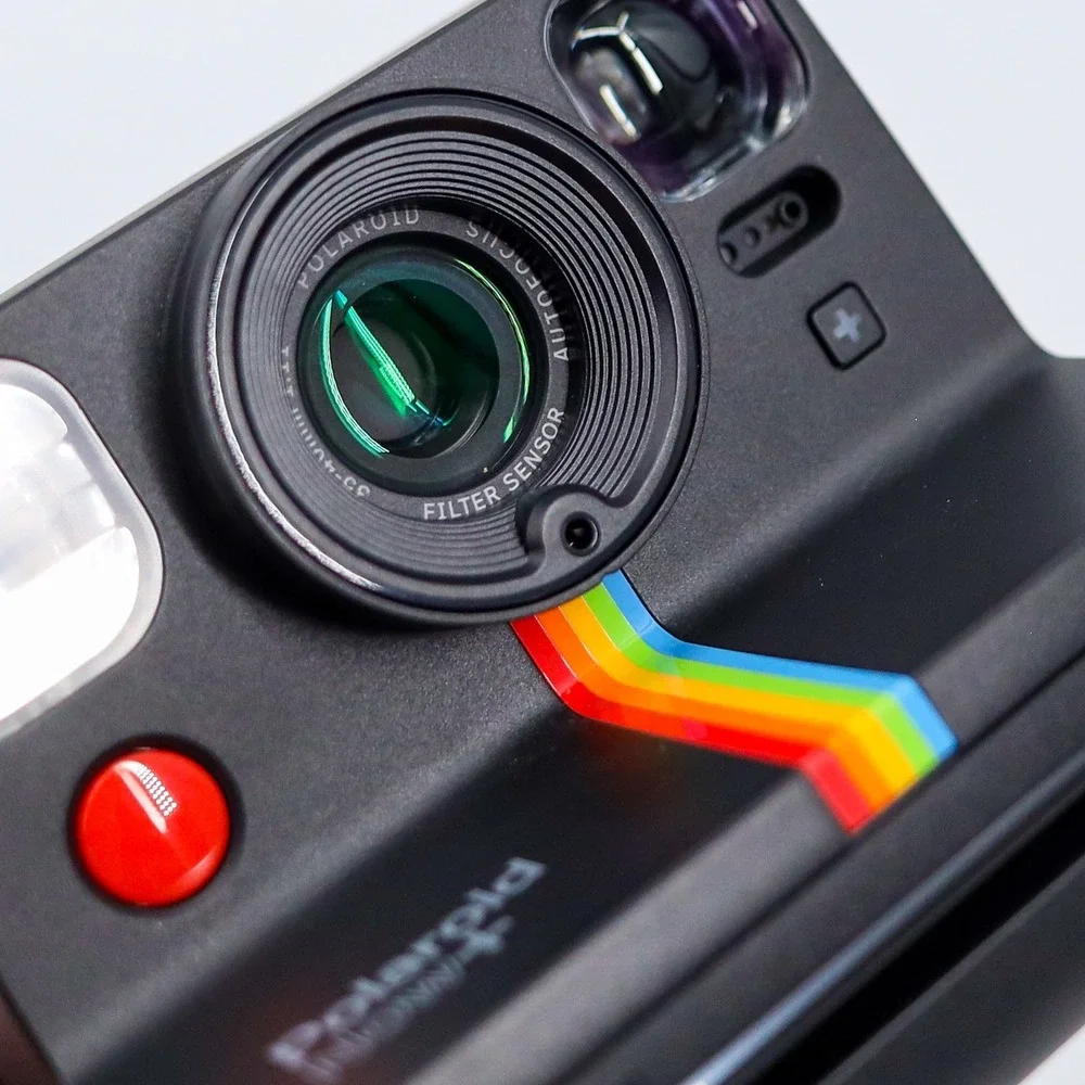 Polaroid capture creative